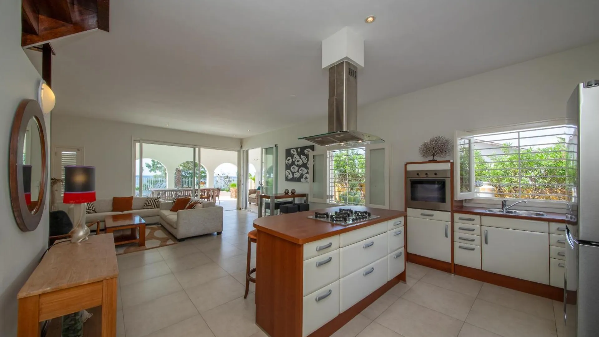 Atlantis Beach House Willemstad Apartment