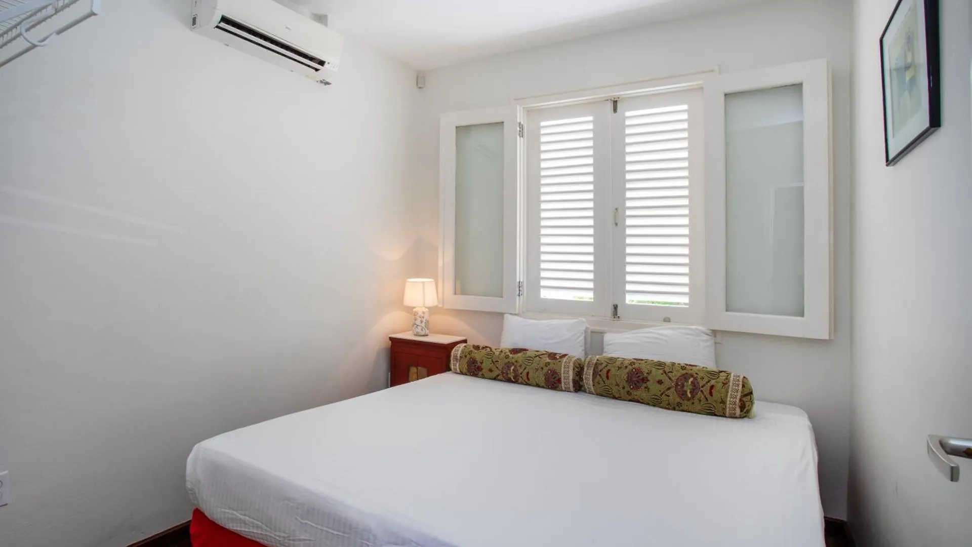 Apartment Atlantis Beach House Willemstad