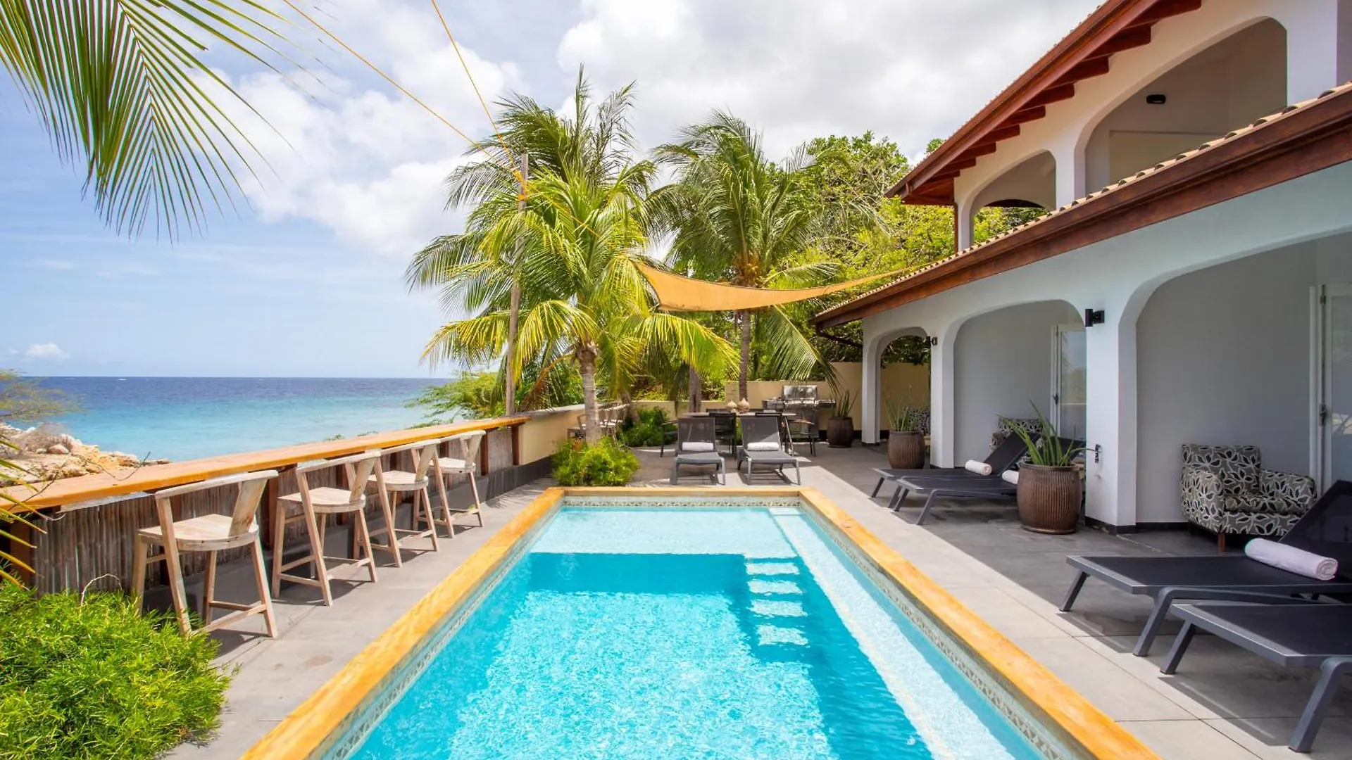 Atlantis Beach House Willemstad Curacao