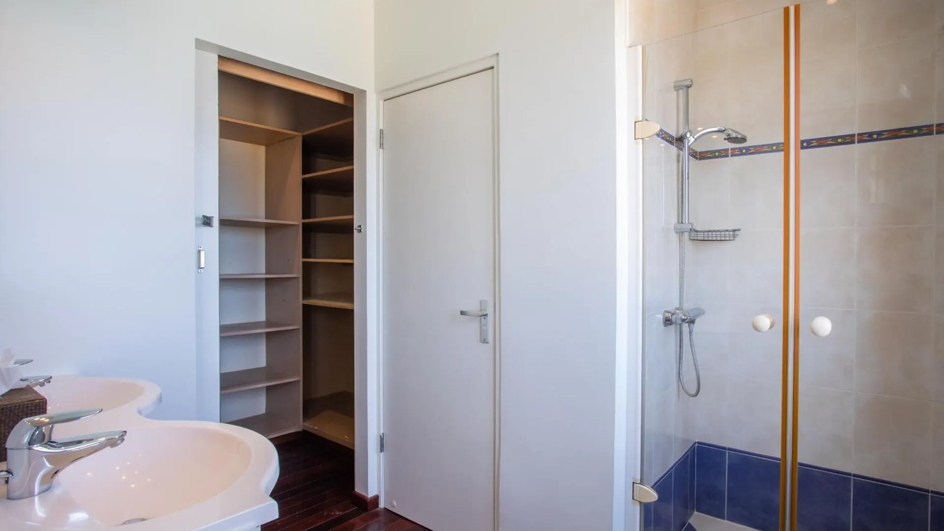 Atlantis Beach House Willemstad 0*,