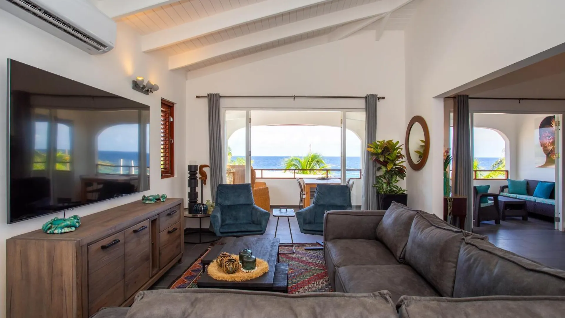 Apartment Atlantis Beach House Willemstad